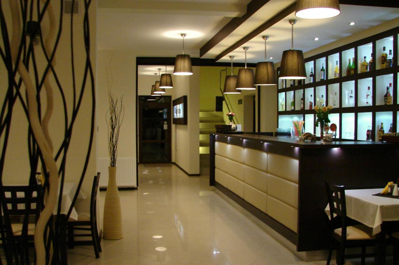 Restauracja Applause Hotel Ludwin Buitenkant foto