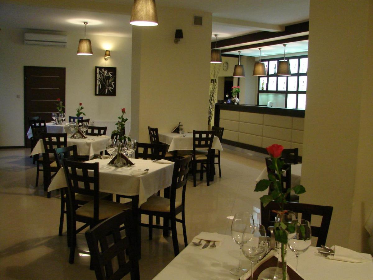 Restauracja Applause Hotel Ludwin Buitenkant foto